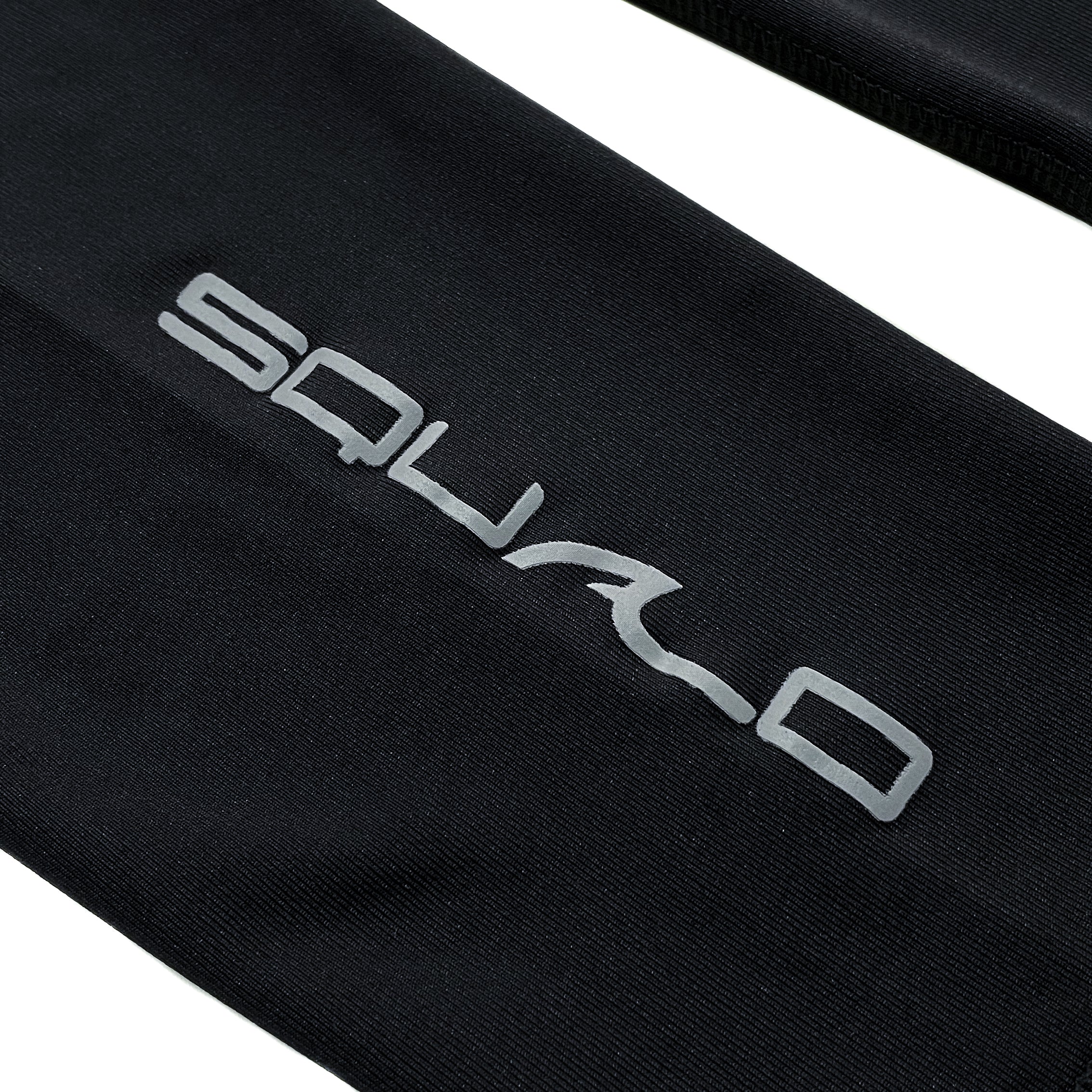 Playera Rashguard Corte Amplio Basika II Negro