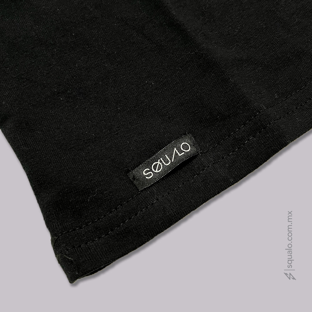 PLAYERA CROP SURFGIRL NEGRO