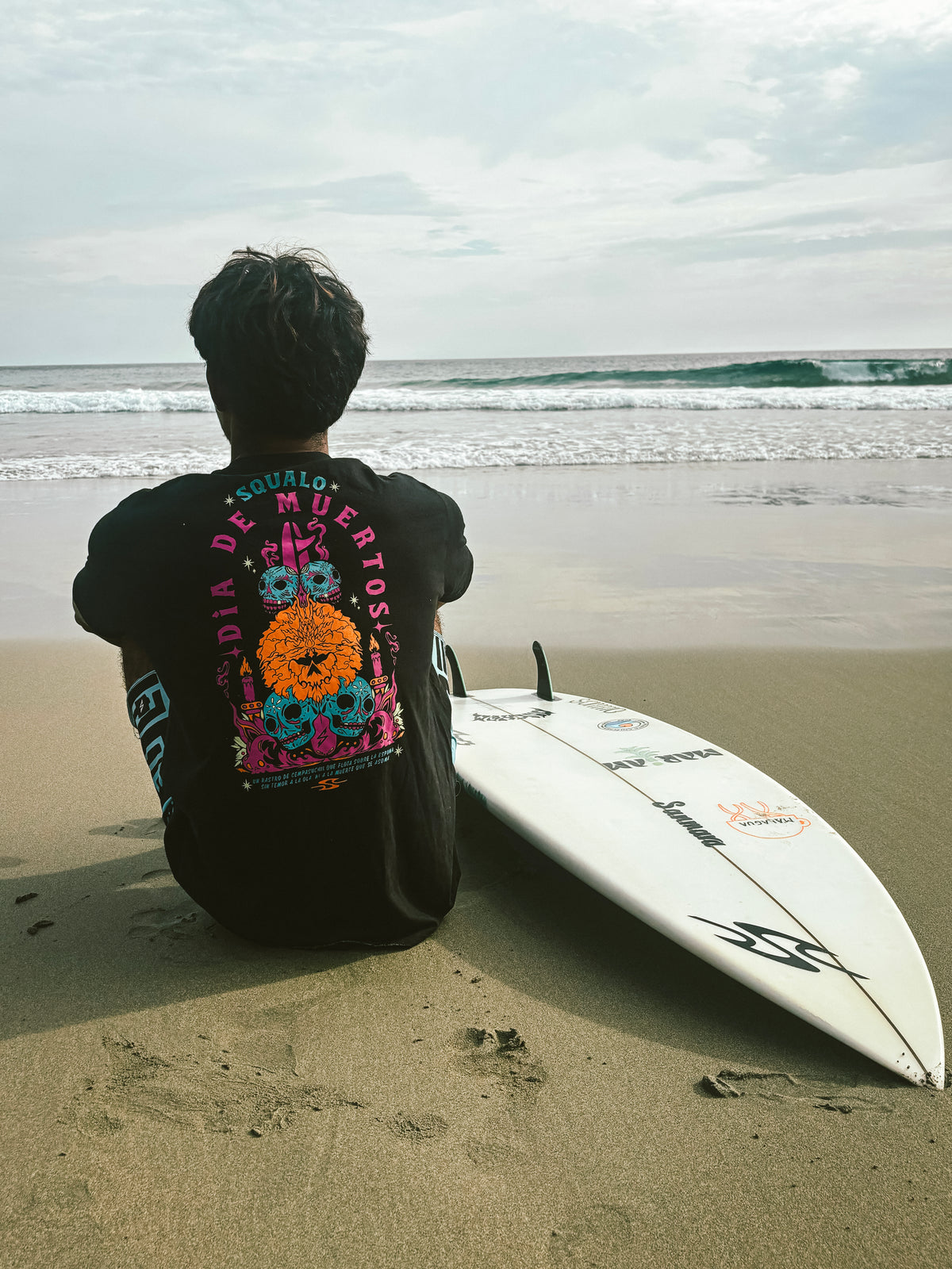 PLAYERA DDM26 NEGRO