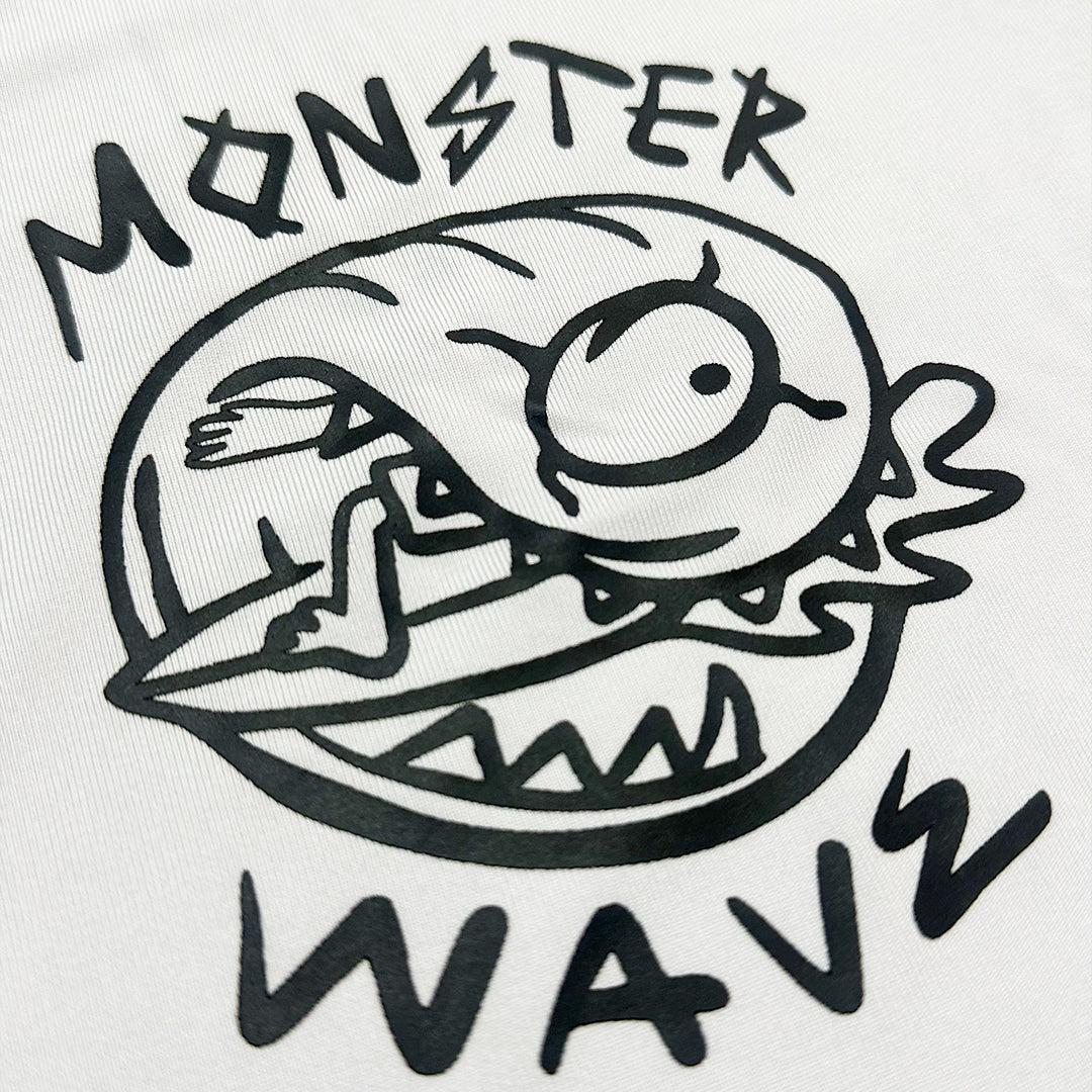 PLAYERA RASHGUARD GIRL CORTE AMPLIO MANGA LARGA MONST BLANCO