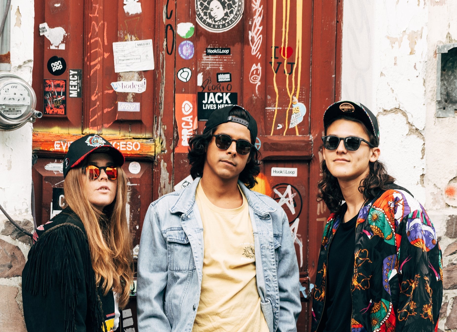 Colaboración México Brilla - Squalo / Xades / New Era