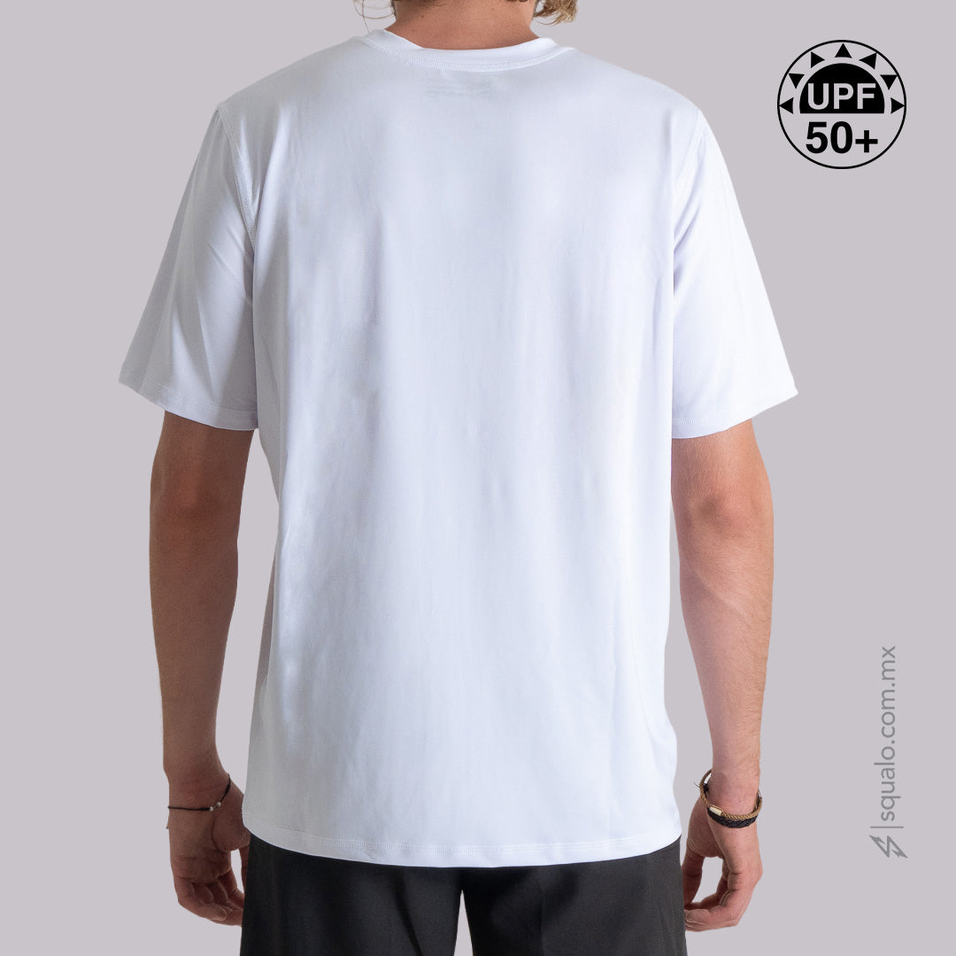 PLAYERA RASHGUARD CORTE AMPLIO TEXT 1 BLANCO