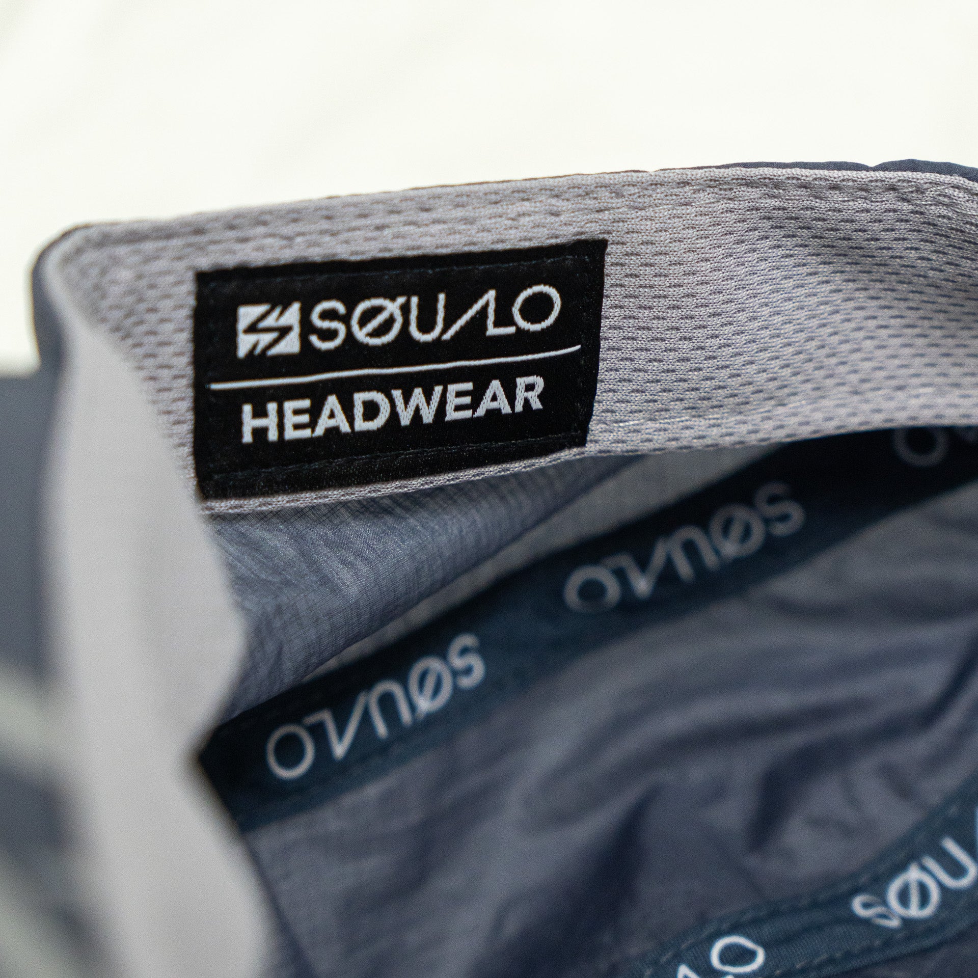 Gorra Horizon Gris Oscuro